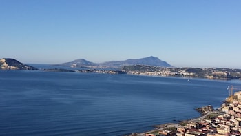 pozzuoli