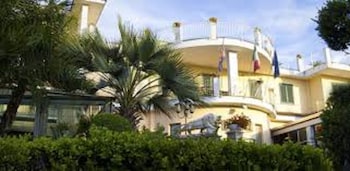 Hotel Leonessa,Cercola>>Campania,4 star