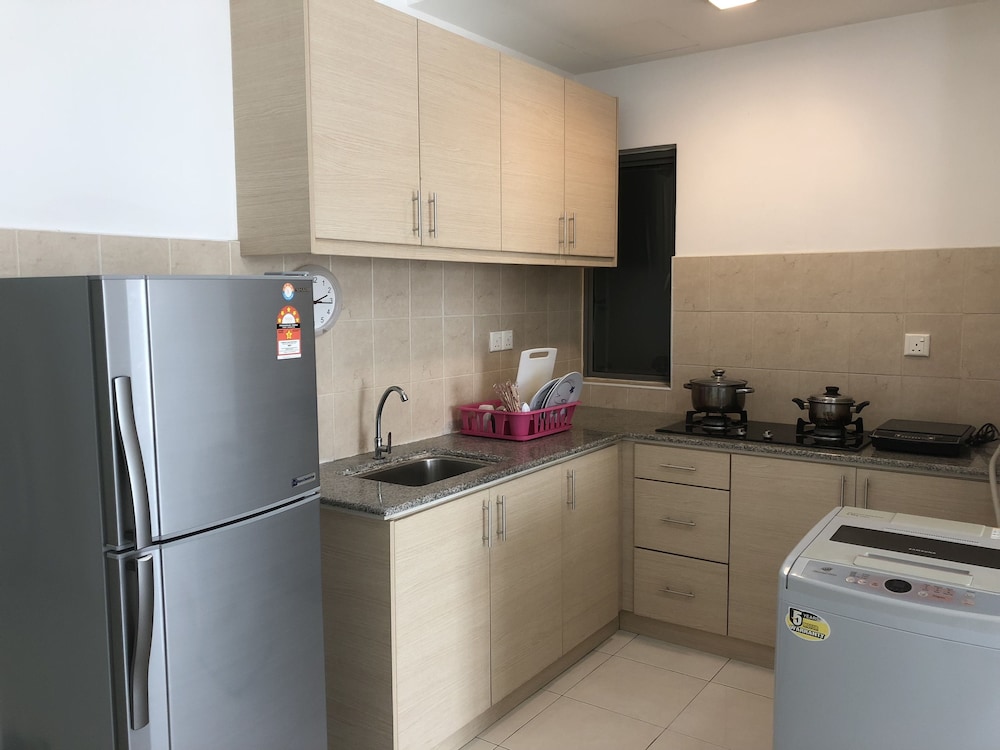 tropics tropicana city mall