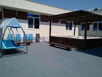 marea neagra hotel