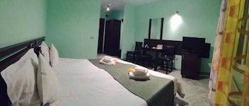 marea neagra hotel