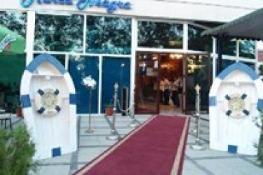 marea neagra hotel