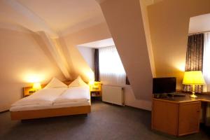 Hotel Goldinger,Landstuhl>>Kaiserslautern,3 star