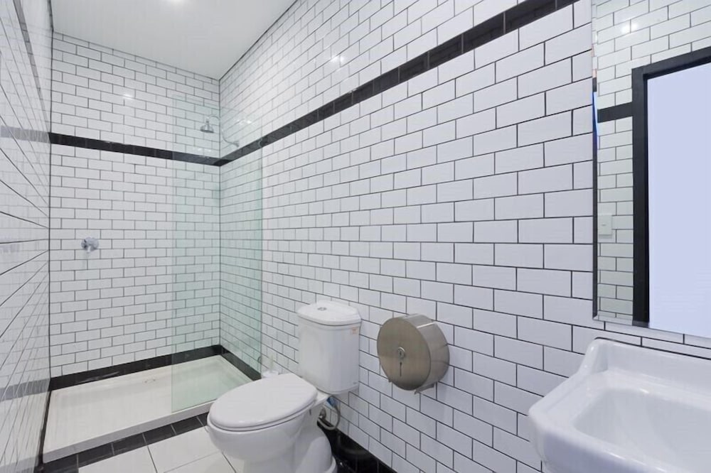 the village glebe hostel