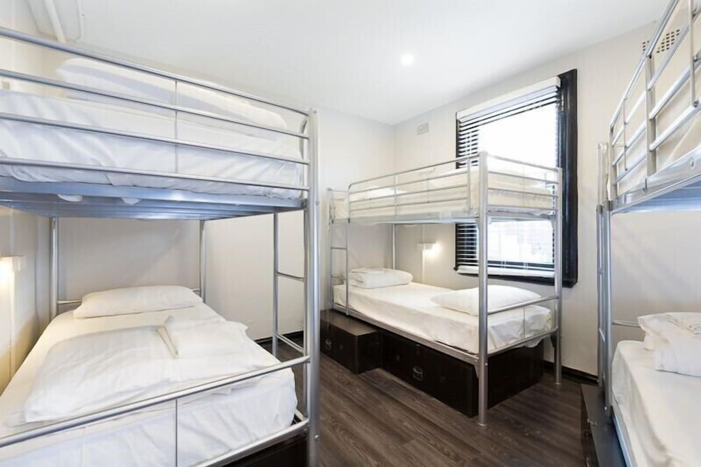 the village glebe hostel