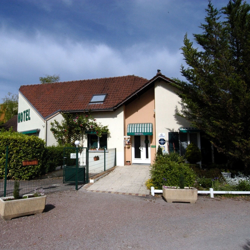 villa hotel