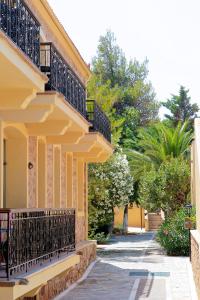 grecian castle hotel