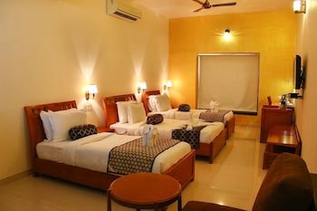 Krishna Park Resort,Gujarat>>Rajkot,3.5 star