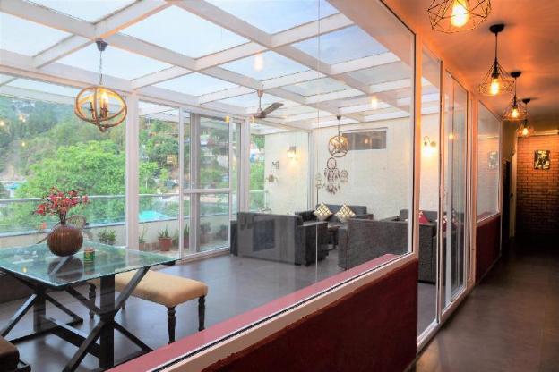 nirvana lodge and lounge