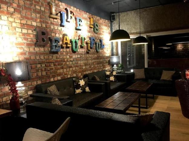 nirvana lodge and lounge