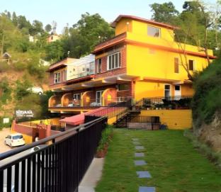 nirvana lodge and lounge
