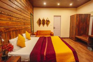 nirvana lodge and lounge