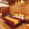 nirvana lodge and lounge