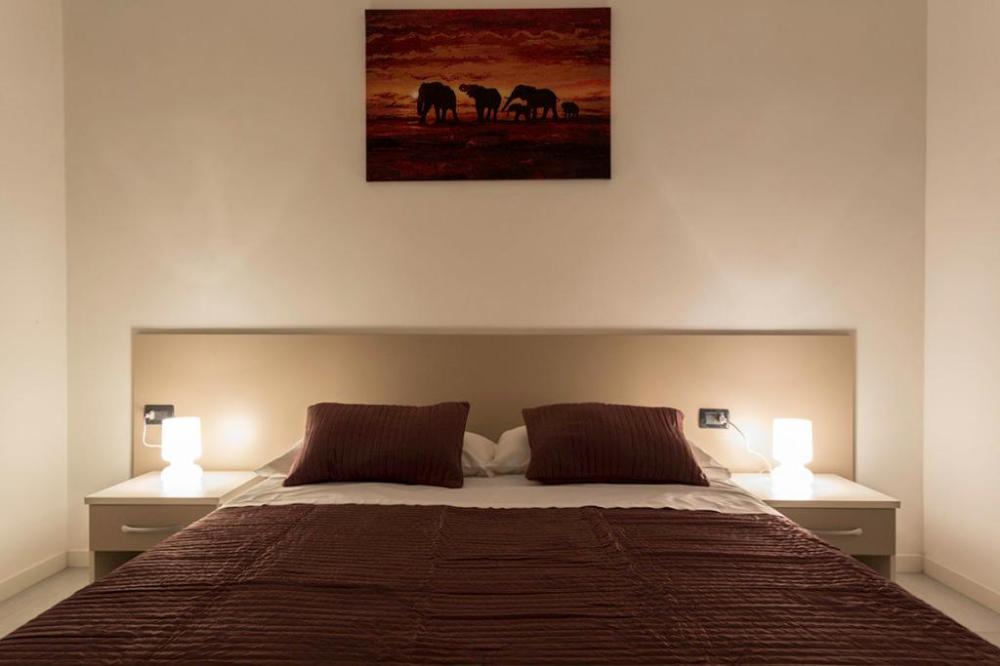 easy venice room
