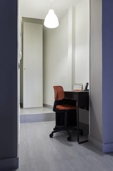 easy venice room