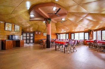 Park Woods Shoghi,Kufri>>Kandaghat,3 star