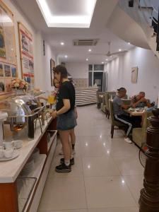 rising dragon estate hotel