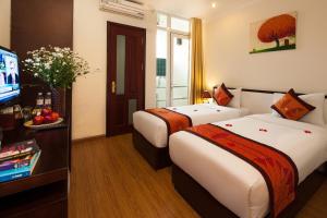 rising dragon estate hotel