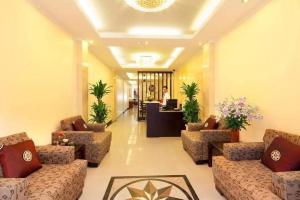 rising dragon estate hotel