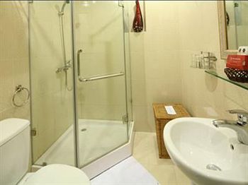 rising dragon estate hotel