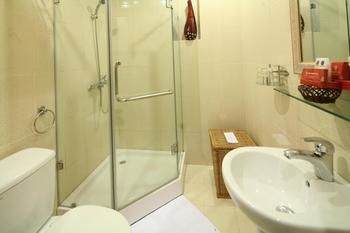 rising dragon estate hotel