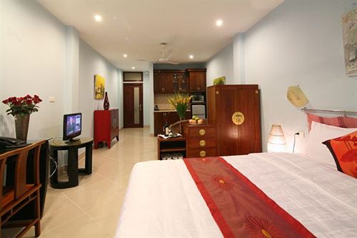 rising dragon estate hotel