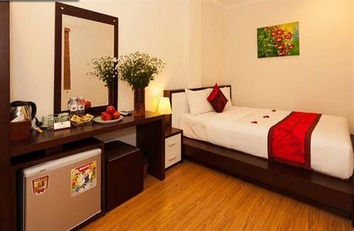 rising dragon estate hotel