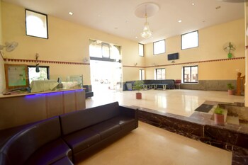 menal jungle safari resort