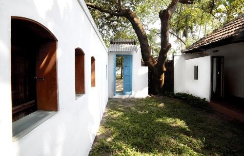 Kayal Island Retreat,Chempu>>Alappuzha,2 star