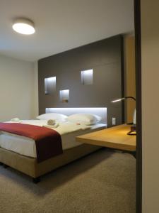 Hotel Neuthor,Neu-Ulm>>Elchingen,3 star