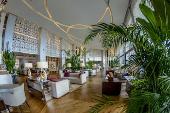 akra hotel