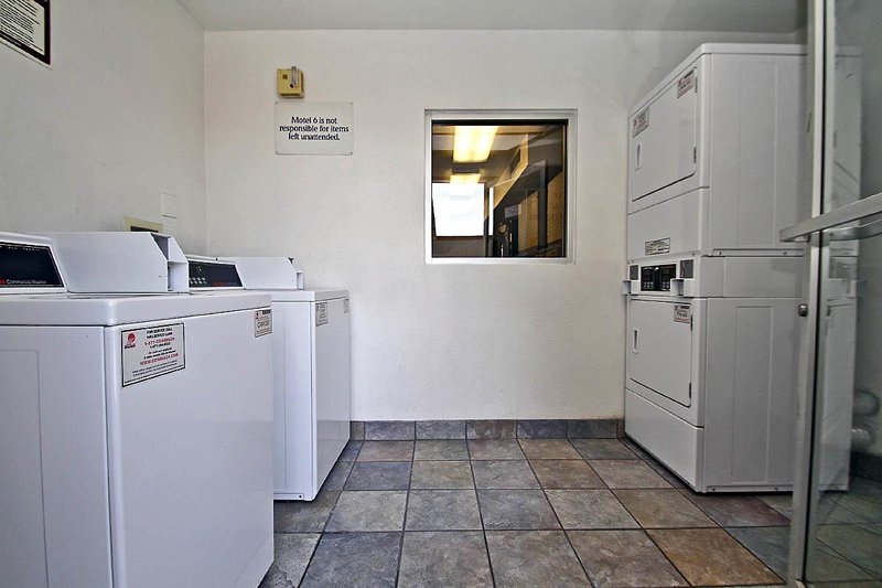 motel 6 tracy ca