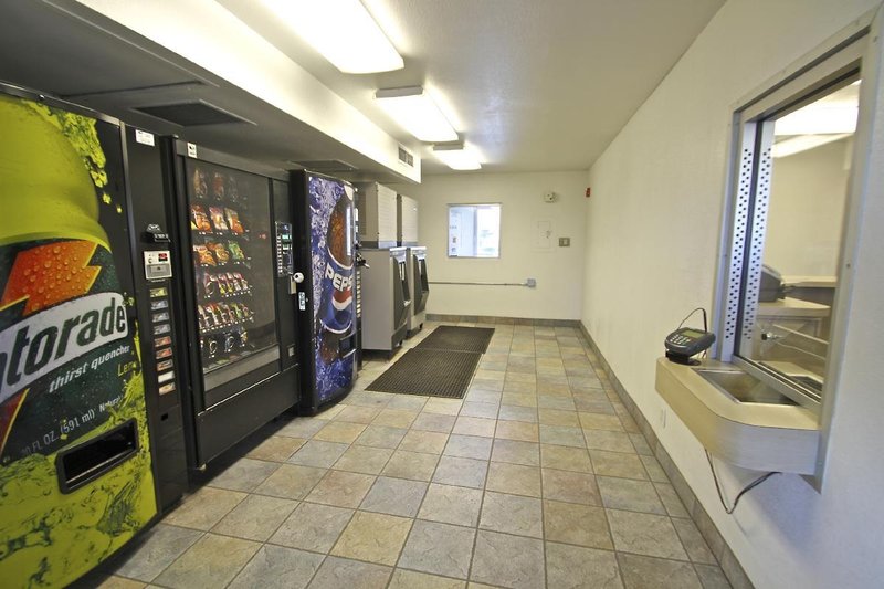 motel 6 tracy ca