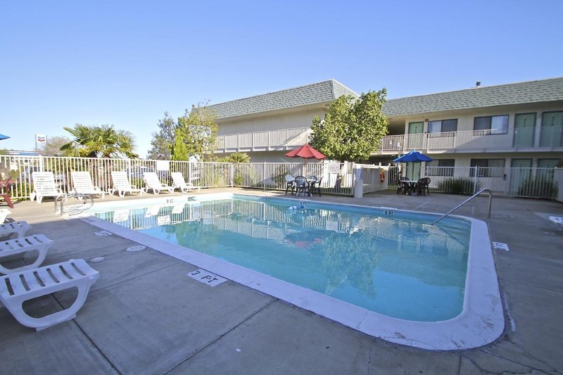 motel 6 tracy ca