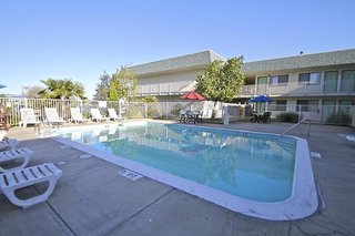 motel 6 tracy ca
