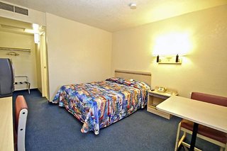 motel 6 tracy ca