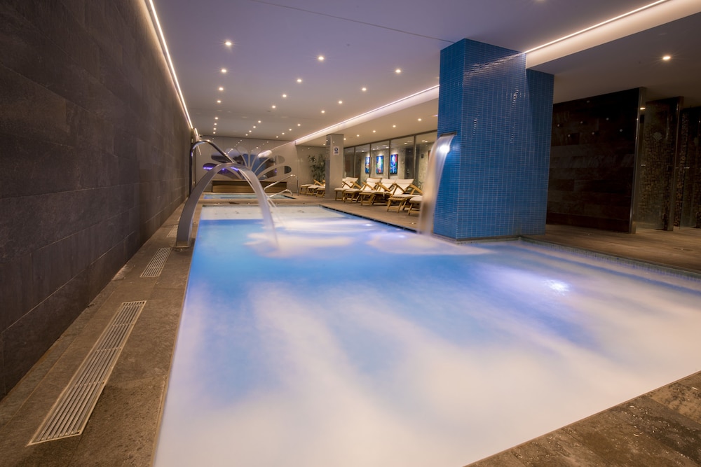 hotel font dargent canillo