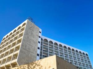 Ajax Hotel,Limassol>>Larnaca,4 star