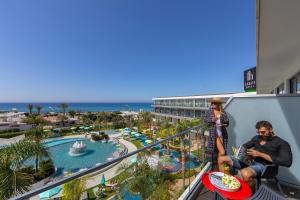 Hotel-Img