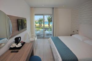 Okeanos Beach Boutique Hotel,Larnaca>>Ayia Napa,4 star