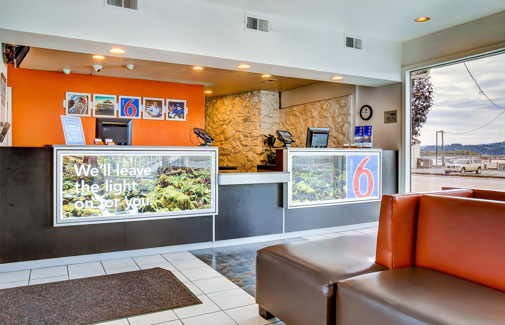 motel 6 coos bay or