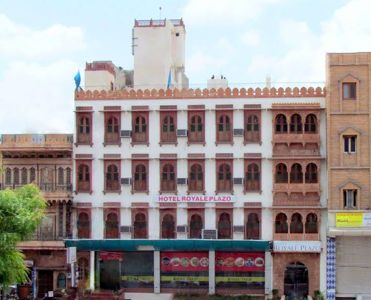 hotel royale plazo
