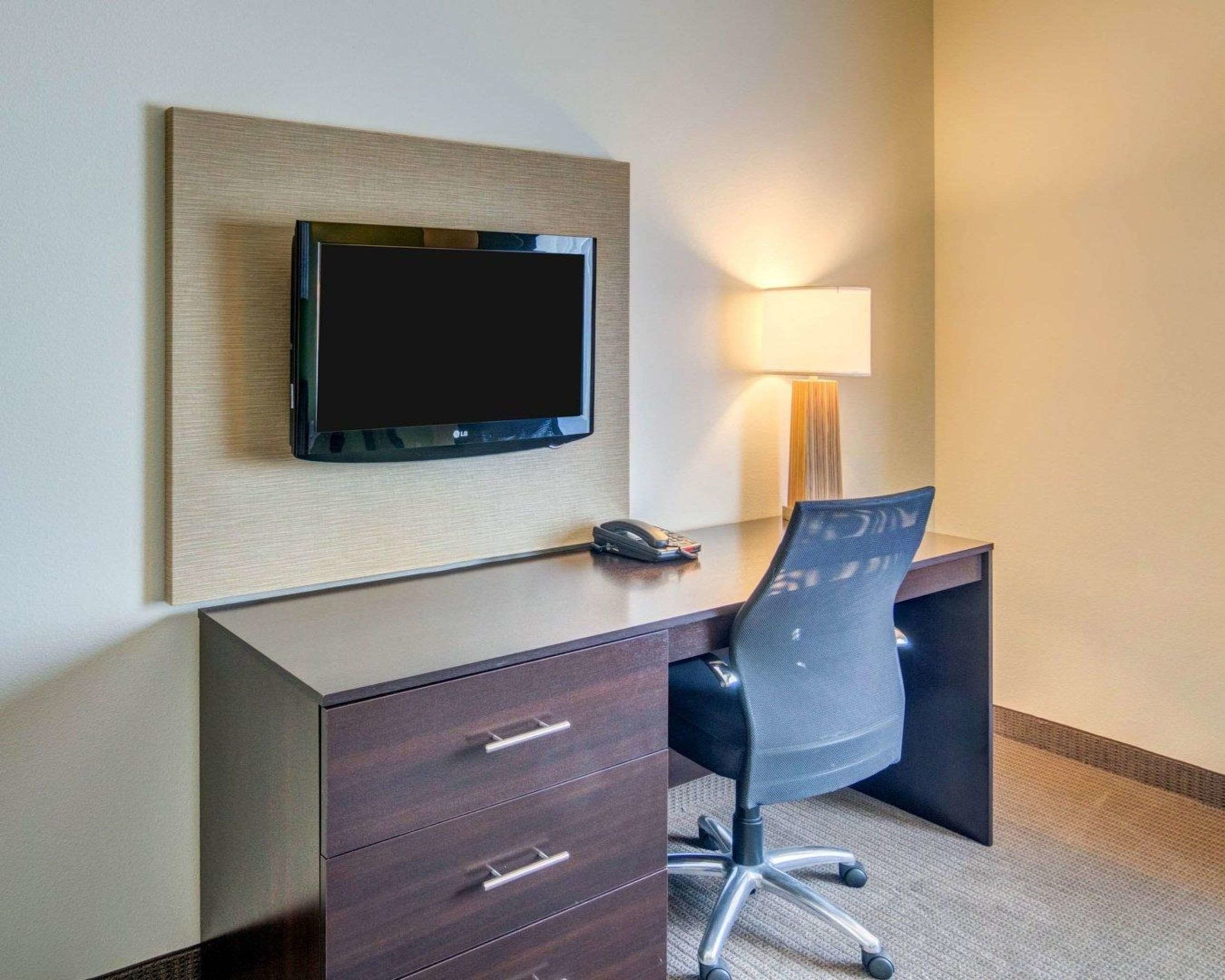 sleep inn and suites midland west