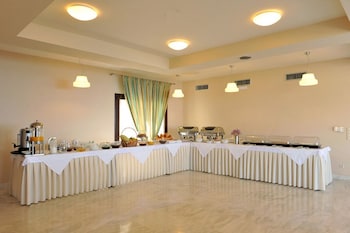 hotel porto plaza beach resort