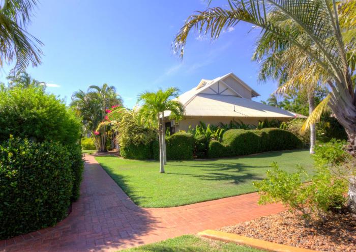 broome beach resort