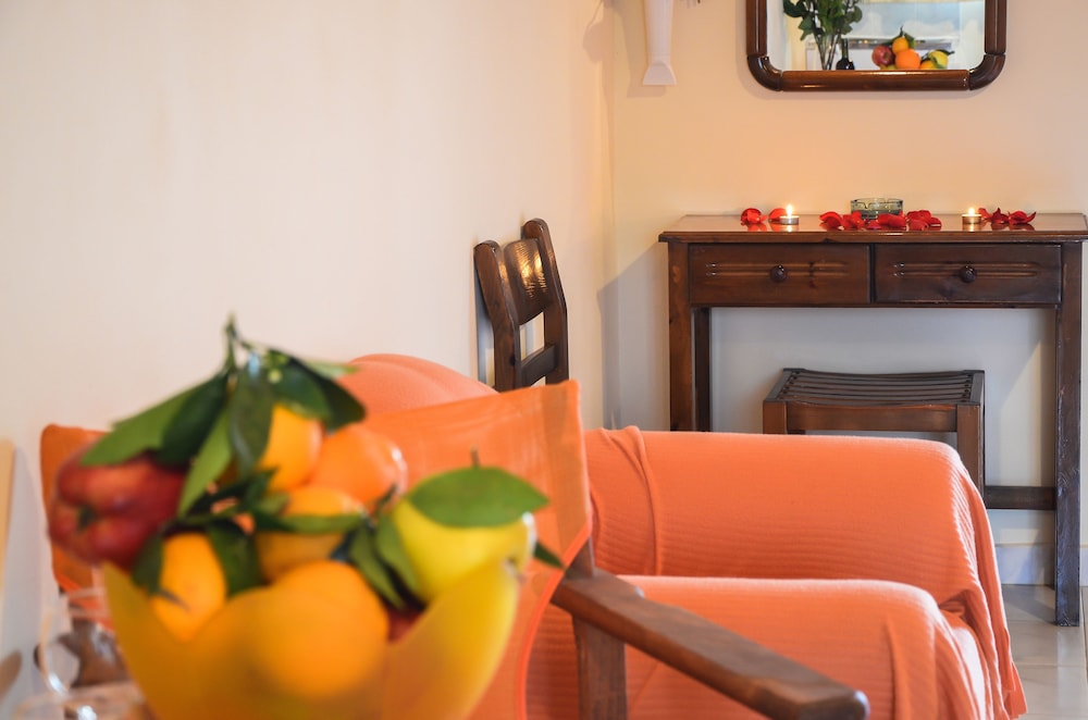 artemis room