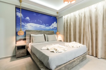 artemis room