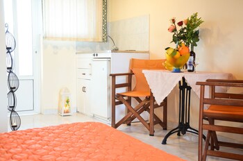 artemis room