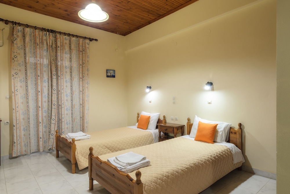 artemis room