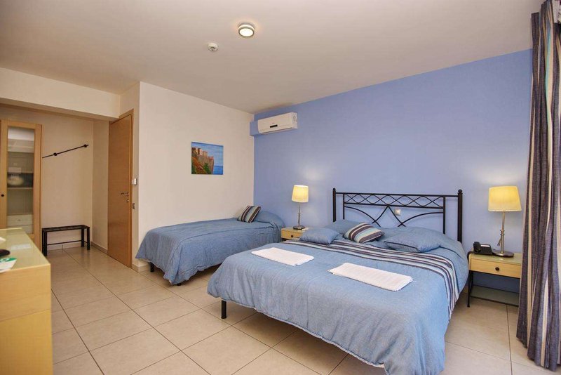 4 epoches hotel